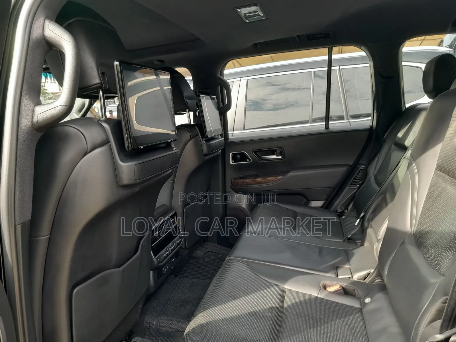 Toyota Land Cruiser 2022 Black