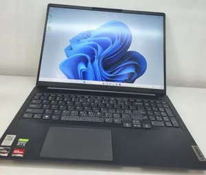 New Laptop Lenovo 16GB AMD Ryzen 7 SSD 512GB