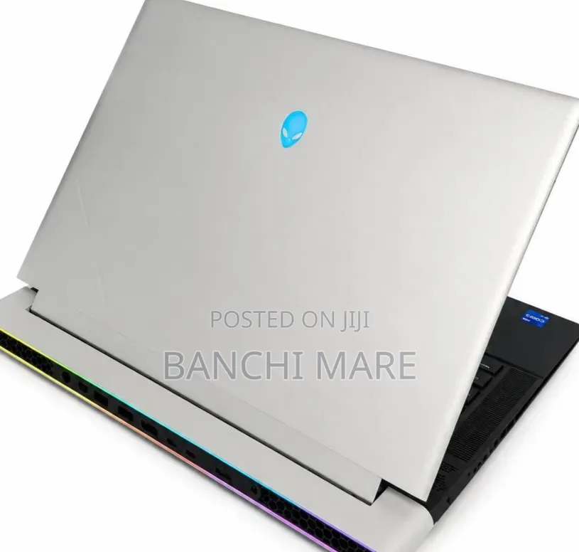 New Laptop Alienware X16 r1 32GB Intel Core i9 SSD 1T