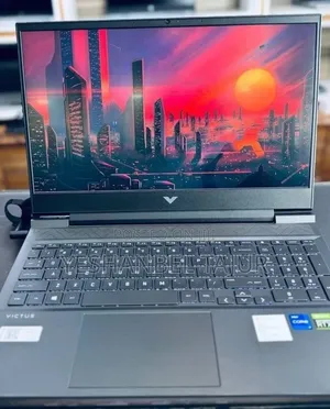 New Laptop HP Victus 15 16GB Intel Core i7 SSD 512GB