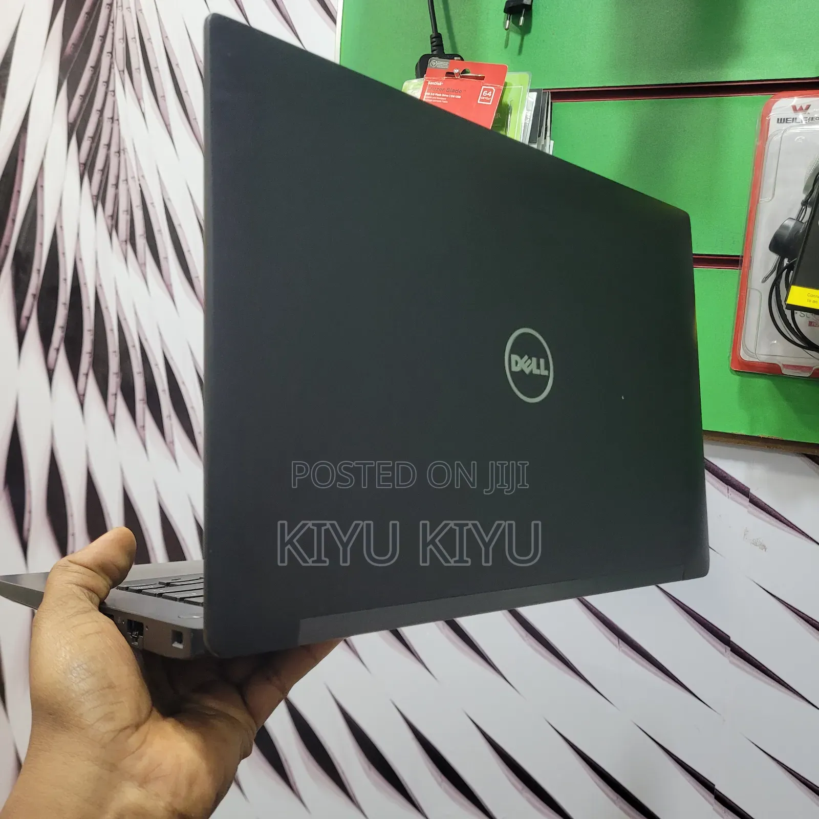 New Laptop Dell Latitude 5310 8GB Intel Core i7 SSD 256GB