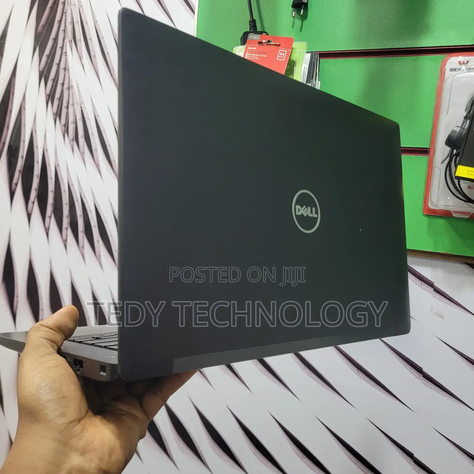 New Laptop Dell Latitude 5310 8GB Intel Core i7 SSD 256GB