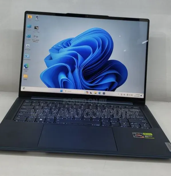 New Laptop Lenovo Yoga 7i 16GB AMD Ryzen 7 SSD 512GB