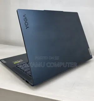 New Laptop Lenovo Yoga 7i 16GB AMD Ryzen 7 SSD 512GB
