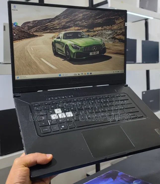 New Laptop Asus TUF Dash F15 16GB Intel Core i7 SSD 512GB