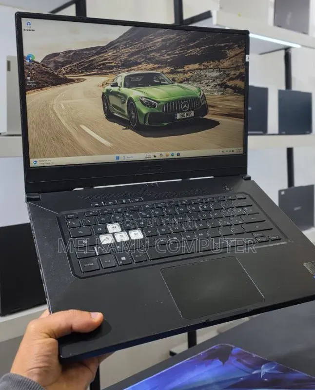 New Laptop Asus TUF Dash F15 16GB Intel Core i7 SSD 512GB