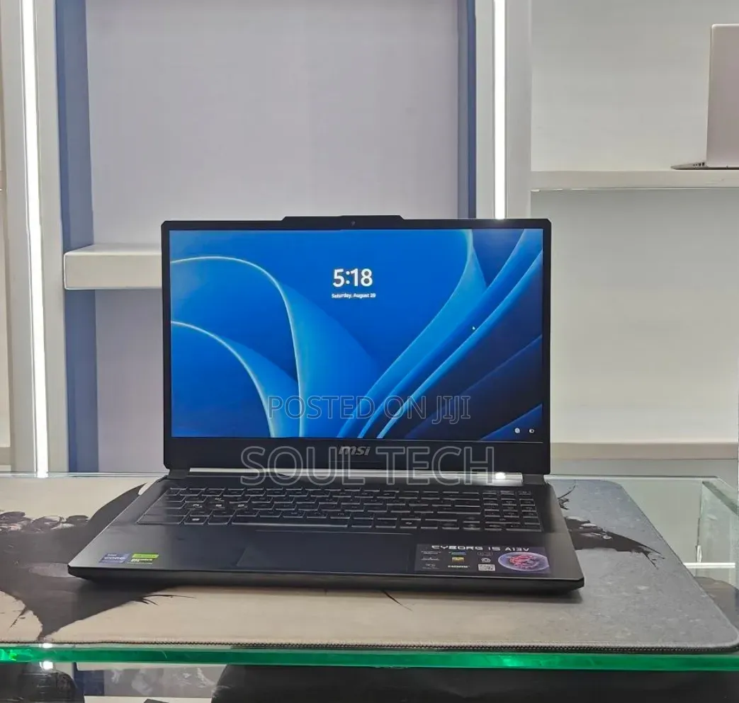 New Laptop MSI Cyborg 15 16GB Intel Core i7 SSD 1T