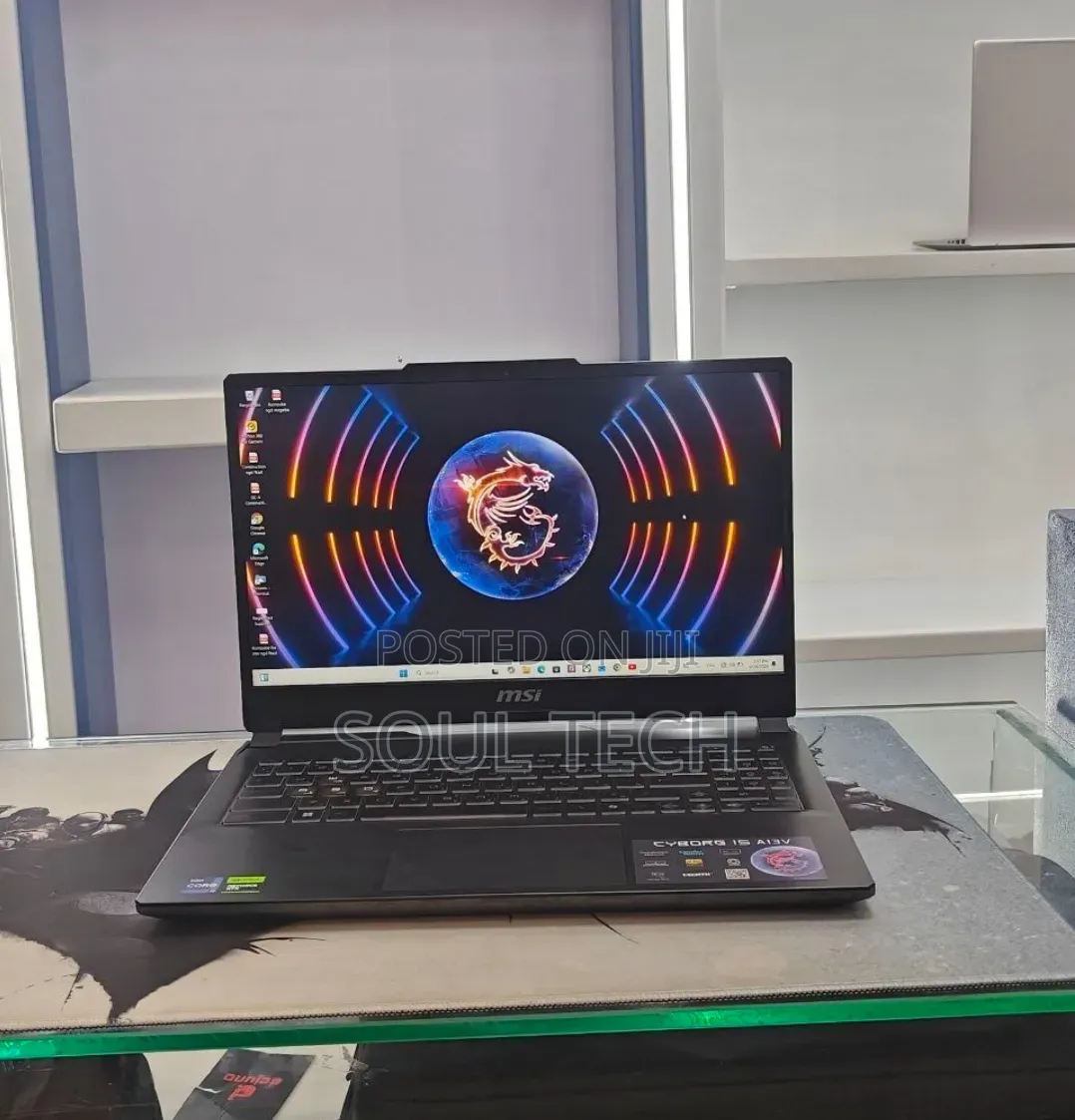 New Laptop MSI Cyborg 15 16GB Intel Core i7 SSD 1T
