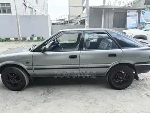 Toyota Corolla 1991 Gray