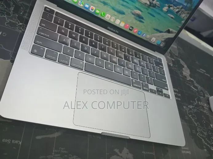 New Laptop Apple MacBook Pro 2020 8GB Apple M1 SSD 512GB