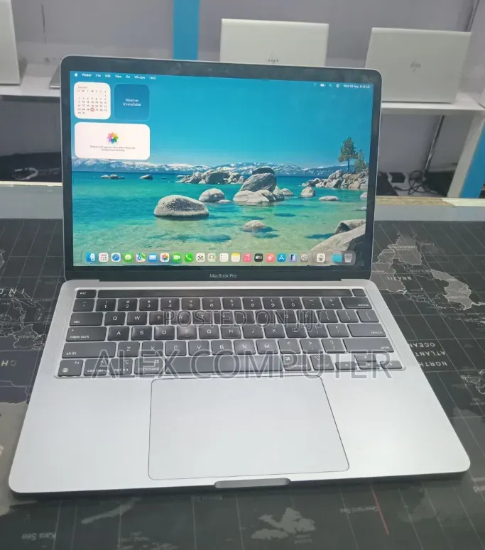New Laptop Apple MacBook Pro 2020 8GB Apple M1 SSD 512GB