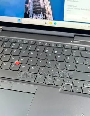 New Laptop Lenovo ThinkPad X1 Yoga 16GB Intel Core i7 SSD 512GB