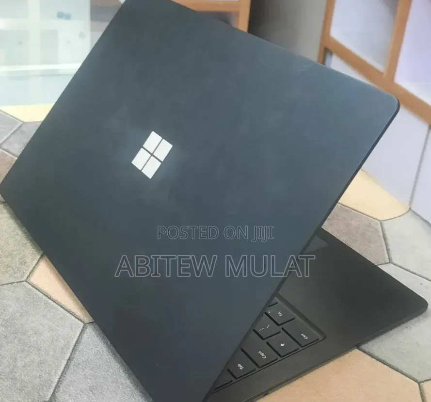 New Laptop Microsoft Surface Laptop 4 16GB Intel Core i7 SSD 512GB