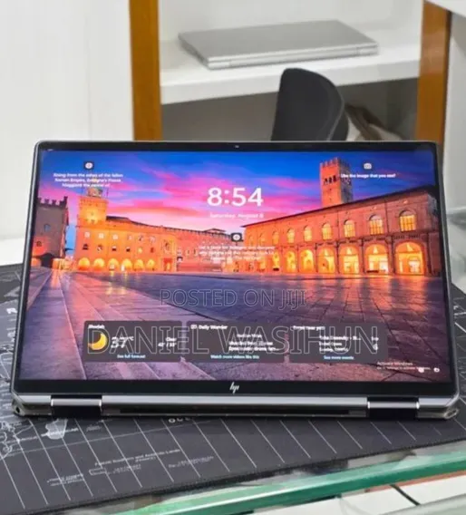 New Laptop HP Spectre X360 13t 16GB Intel Core i7 SSD 512GB