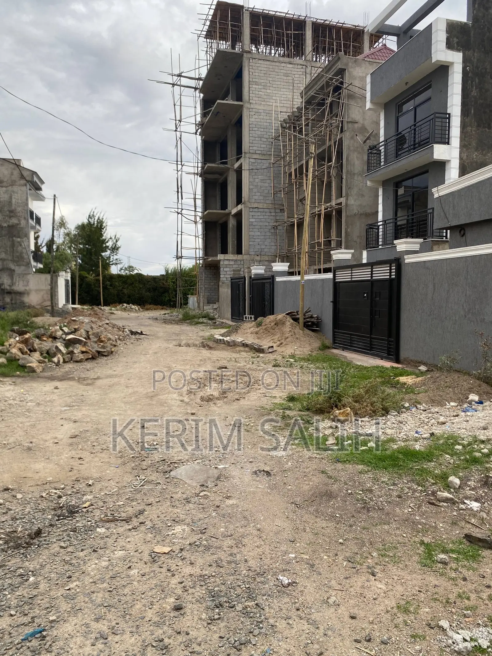 5bdrm House in Akaki Kaliti for sale