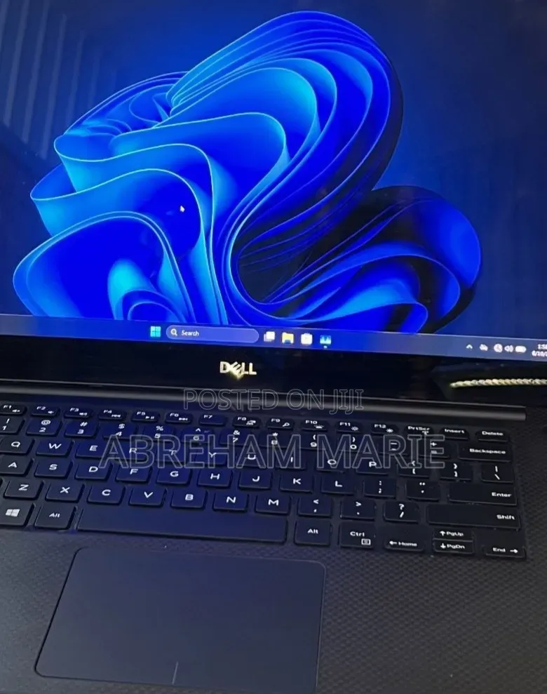 New Laptop Dell XPS 15 7590 16GB Intel Core i7 SSD 512GB