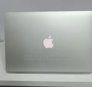 New Laptop Apple MacBook Air 2017 8GB Intel Core i5 SSD 128GB