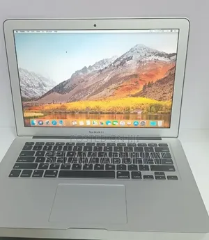 New Laptop Apple MacBook Air 2017 8GB Intel Core i5 SSD 128GB
