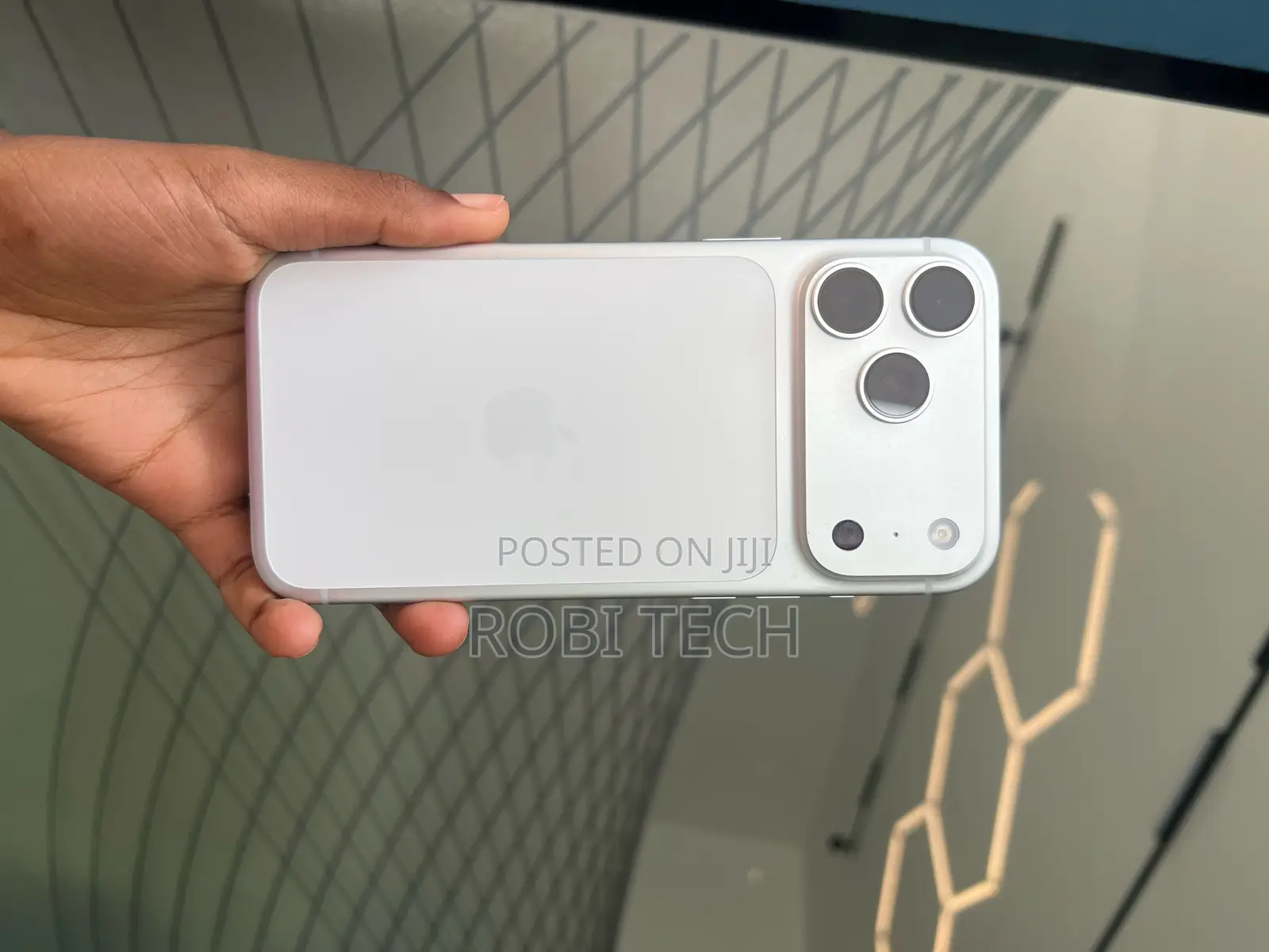 New Apple iPhone 17 Pro Max 512 GB Silver