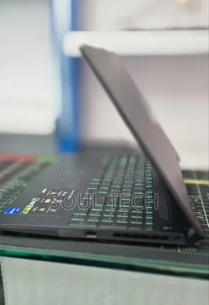 New Laptop Asus TUF Gaming A14 16GB Intel Core i7 SSD 1T