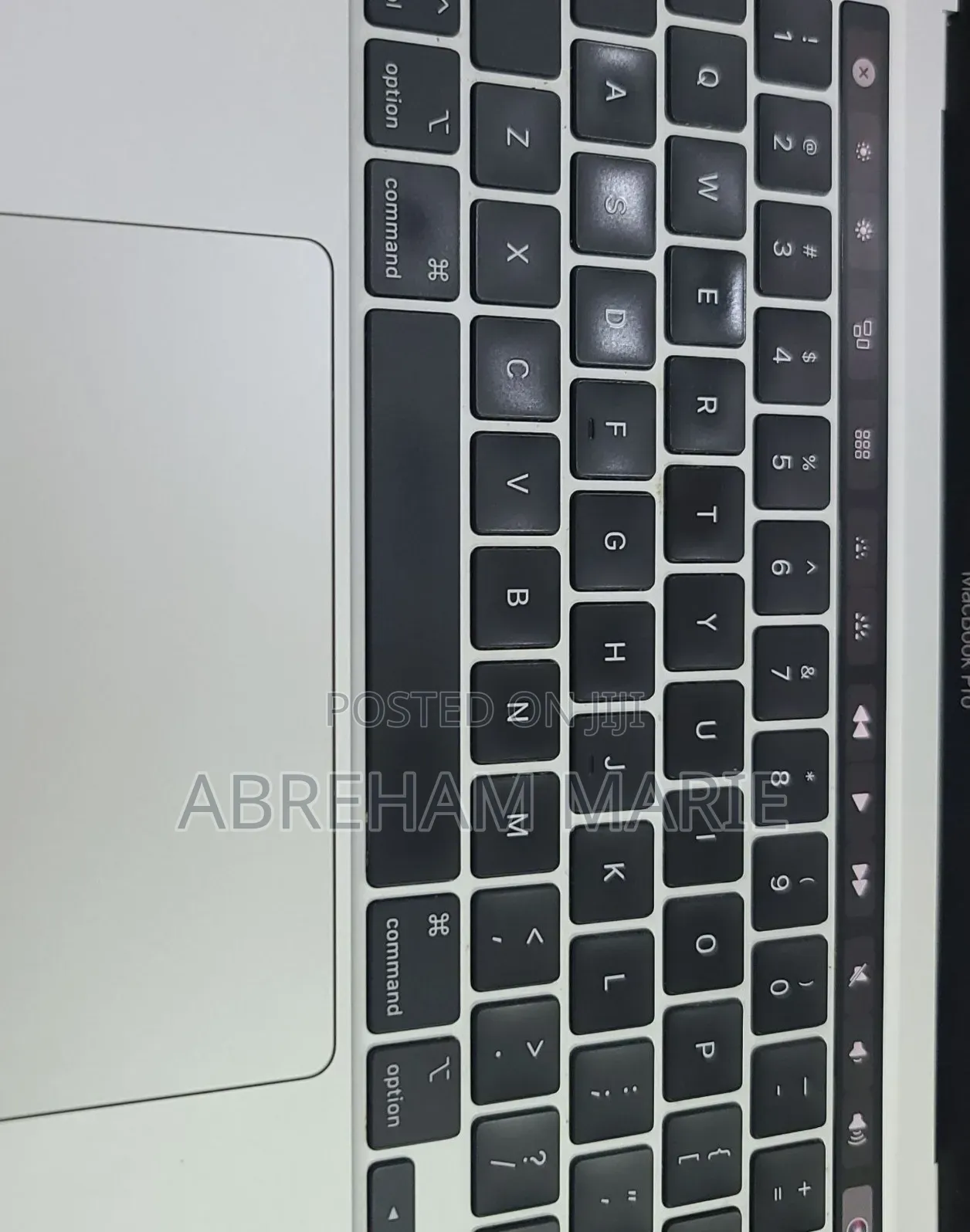 New Laptop Apple MacBook Pro 2021 M1 8GB Apple M1 Pro SSD 256GB