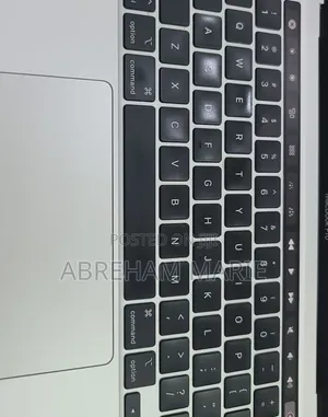 New Laptop Apple MacBook Pro 2021 M1 8GB Apple M1 Pro SSD 256GB