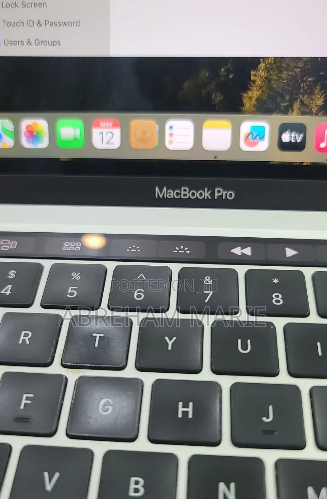 New Laptop Apple MacBook Pro 2021 M1 8GB Apple M1 Pro SSD 256GB