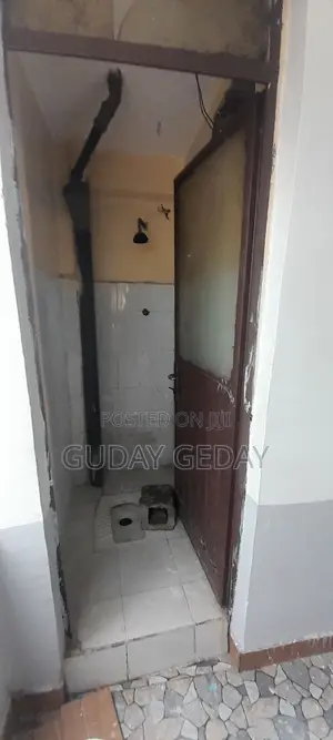 Furnished 3bdrm Condo in Akaky Kaliti for sale