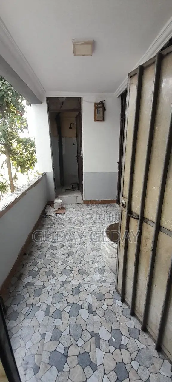 Furnished 3bdrm Condo in Akaky Kaliti for sale