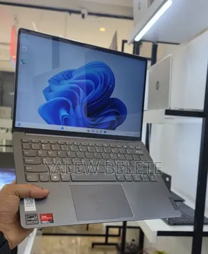 New Laptop Lenovo Ideapad 3 16GB AMD Ryzen 7 SSD 512GB