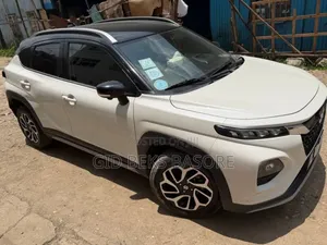 Suzuki Fronx 2025 White
