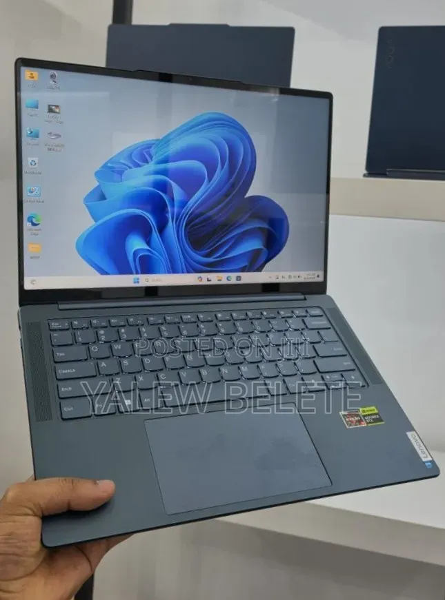 New Laptop Lenovo Yoga 2 16GB AMD Ryzen 7 SSD 512GB