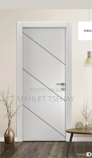 Crown Doors