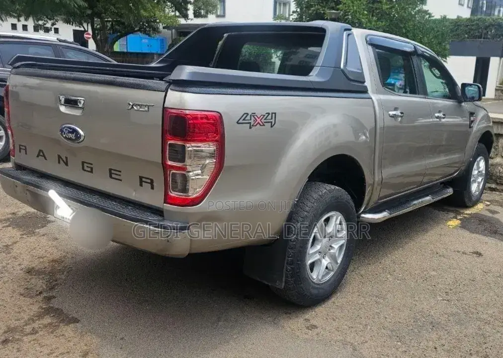 Ford Ranger 2015 Silver