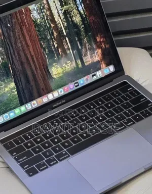 Laptop Apple MacBook Pro 2019 16GB Intel Core i7 SSD 512GB