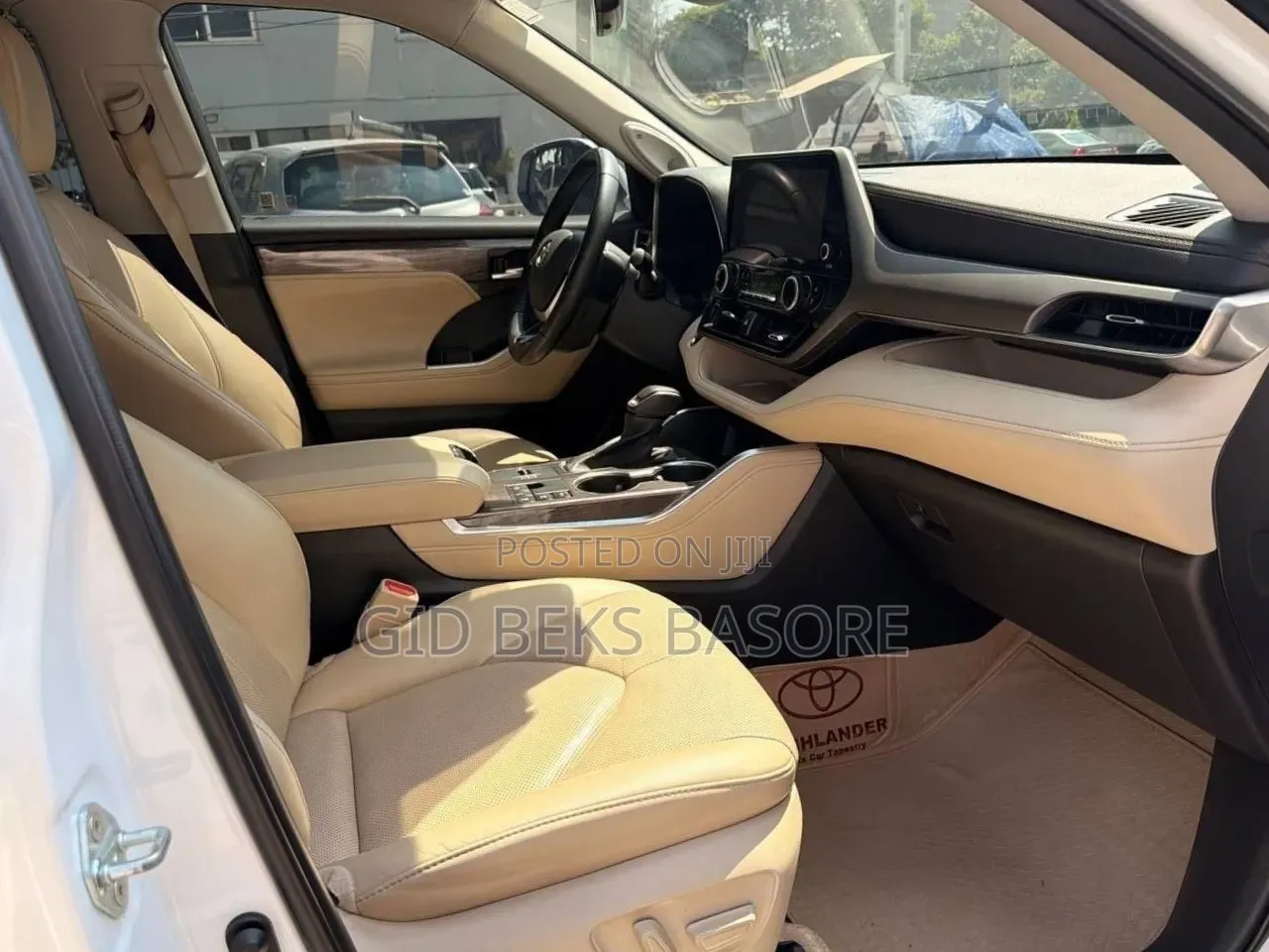 Toyota Highlander 2023 White