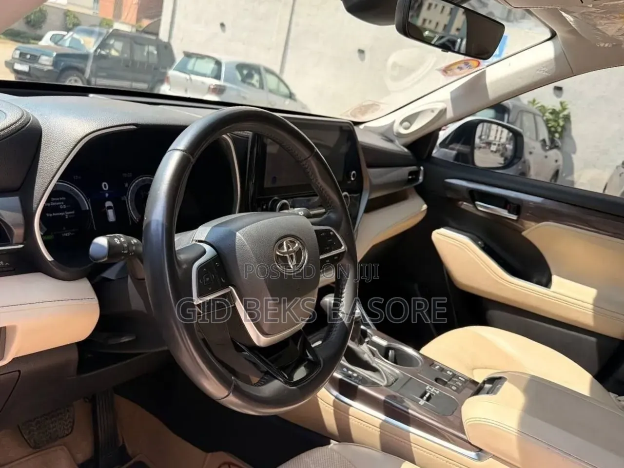 Toyota Highlander 2023 White