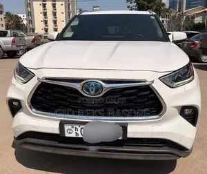 Toyota Highlander 2023 White