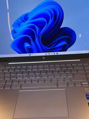New Laptop HP Pavilion 13 16GB Intel Core i7 SSD 1T