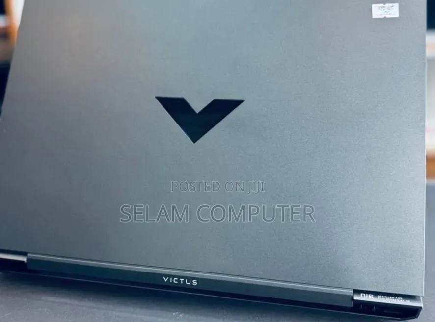 New Laptop HP Victus 16 16GB Intel Core i7 SSD 512GB