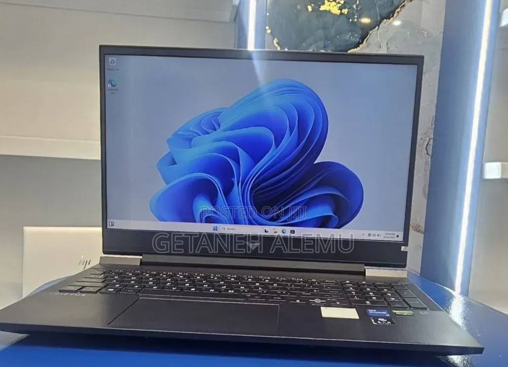 New Laptop HP Victus 16 16GB Intel Core i5 SSD 512GB