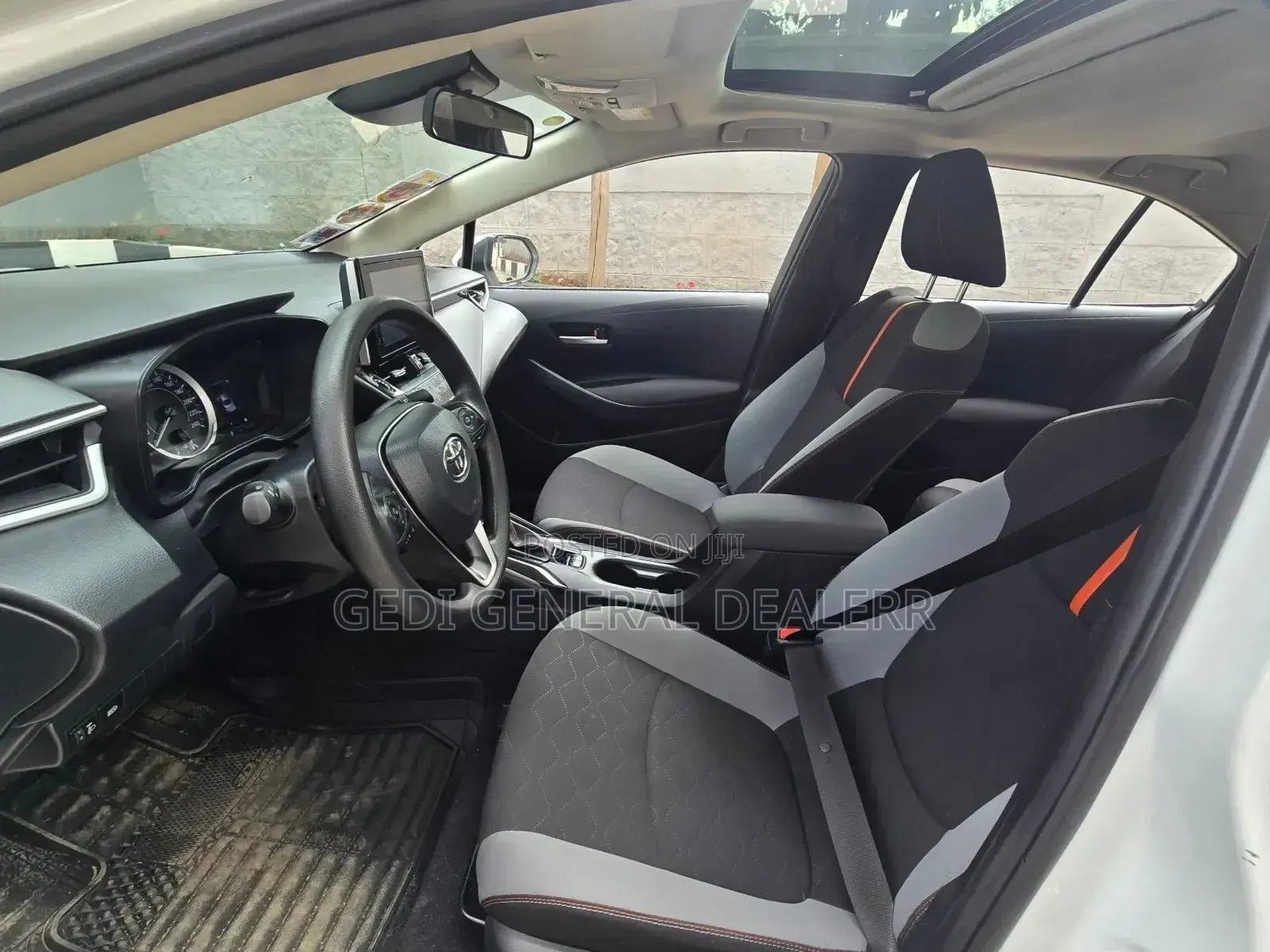 Toyota Corolla 2022 White