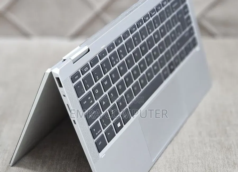New Laptop HP EliteBook 1040 G8 32GB Intel Core i7 SSD 512GB