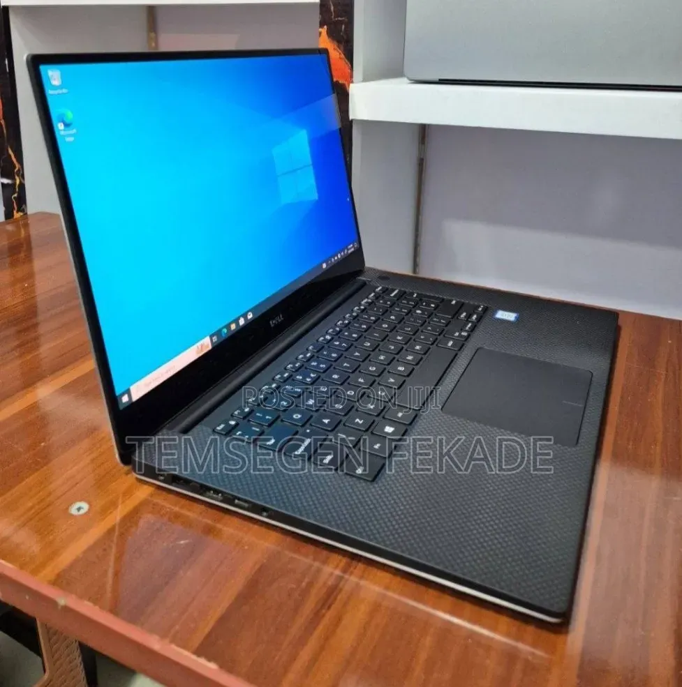 New Laptop Dell XPS 15 16GB Intel Core i7 SSD 512GB