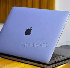 New Laptop Apple MacBook Pro 2019 16GB Intel Core i7 SSD 512GB