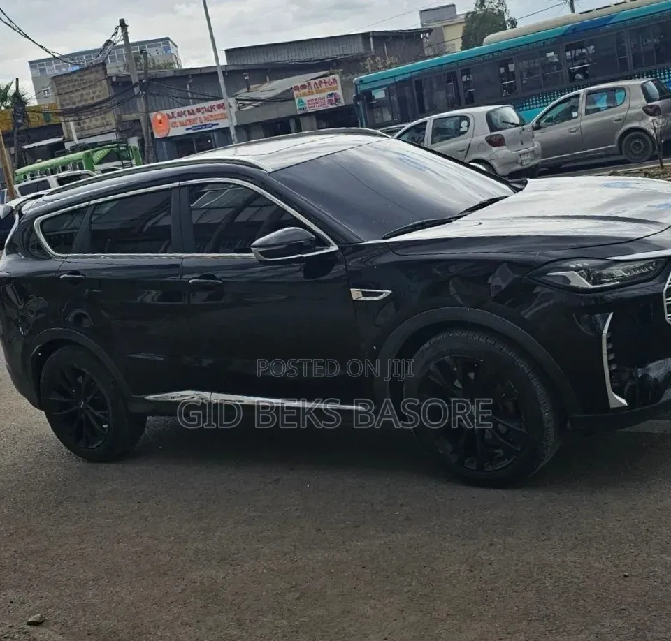 Jetour X70 Plus 2022 Black