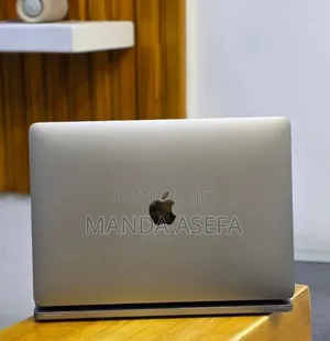 New Laptop Apple MacBook Pro 2019 16GB Intel Core i5 SSD 512GB