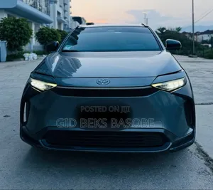 Toyota bZ4X 2024 Gray