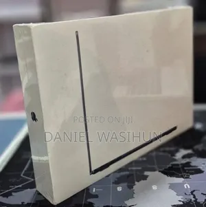 New Laptop Apple MacBook Air 2022 M2 8GB Apple M2 SSD 256GB
