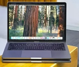 New Laptop Apple MacBook Pro 2019 16GB Intel Core i5 SSD 512GB